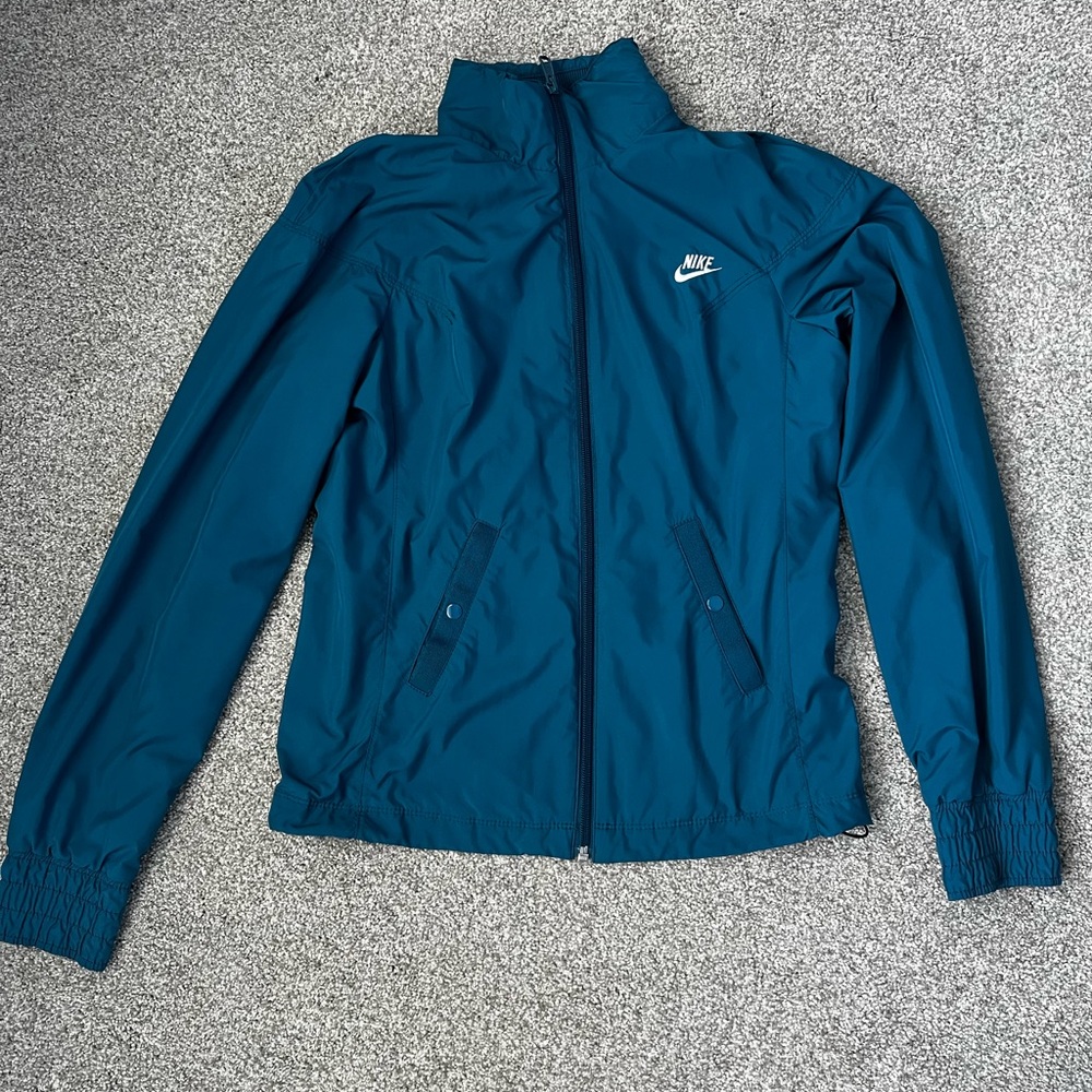 Nike jacket. XS. Never worn.